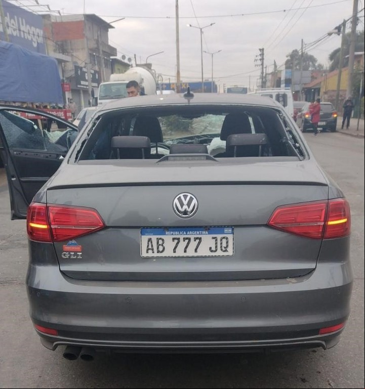 Balean con una metralleta al líder de la barra de Laferrere. Ocurrió en González Catán, La Matanza.