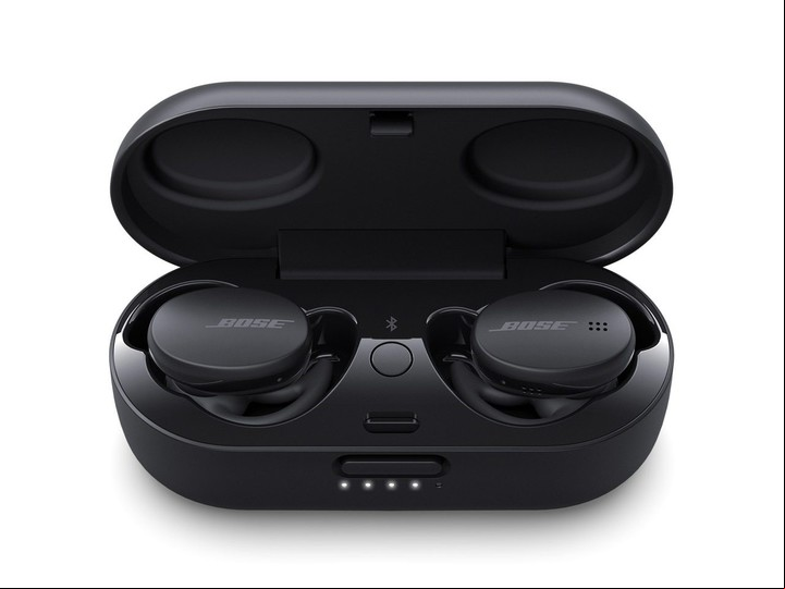 Bose Sport Earbuds. Incluyen la versión 5.1 de Bluetooth, lo que da un rango de alcance de hasta 9 metros. $ 51.799.