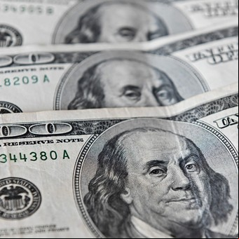 Dólar hoy y dólar blue, EN VIVO: el dólar blue quedó en $252 y el Banco Central debió vender US$180 millones