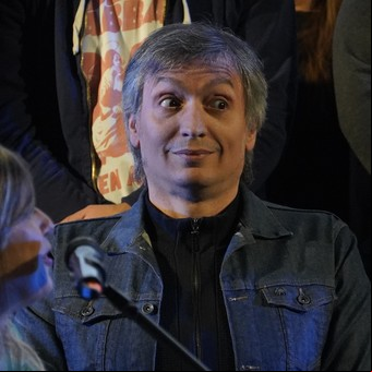 Fuerte mensaje de Máximo Kirchner a la interna del Gobierno: "Se abrazaron a Guzmán, los dejó tirados y ahí está Cristina poniendo la cara"