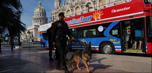 Calles en calma y represión policial "selectiva" a un año de las protestas que sacudieron a Cuba