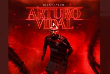 Arturo Vidal y una presentación a lo Stranger Things en Flamengo