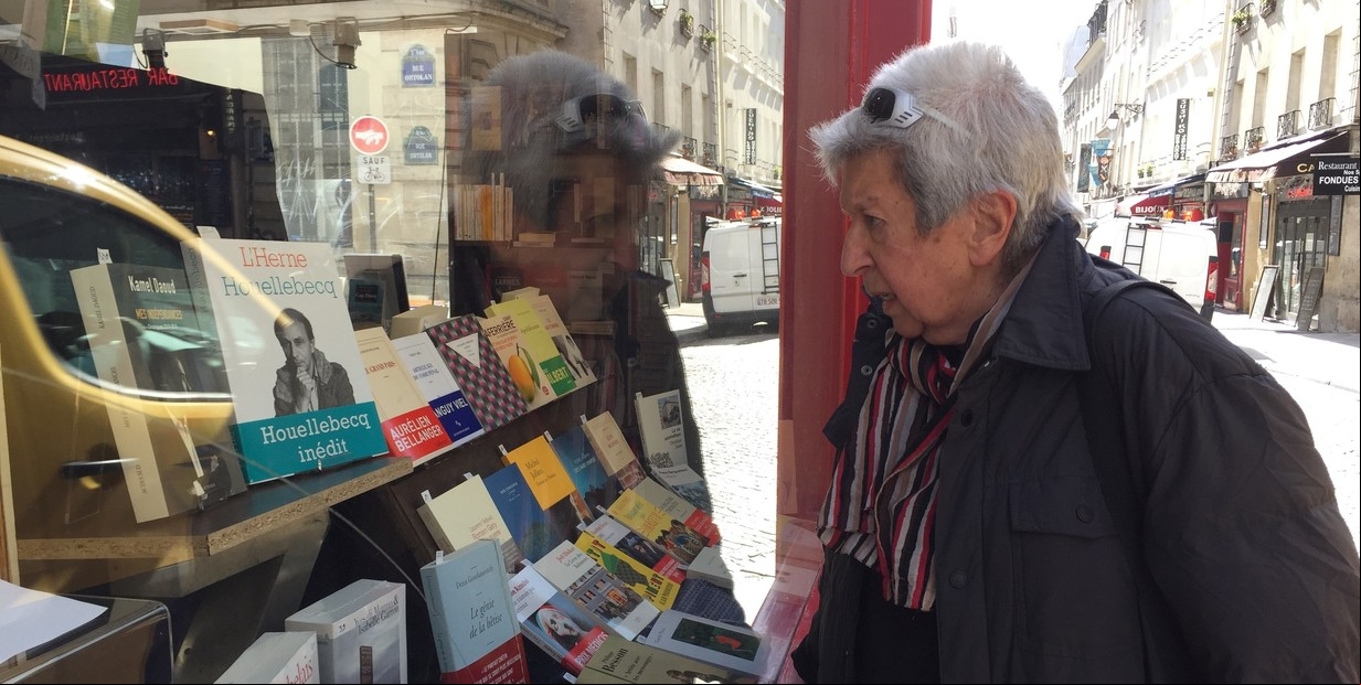 Paseos por París: Dos viajeros y dos ciudades en una
