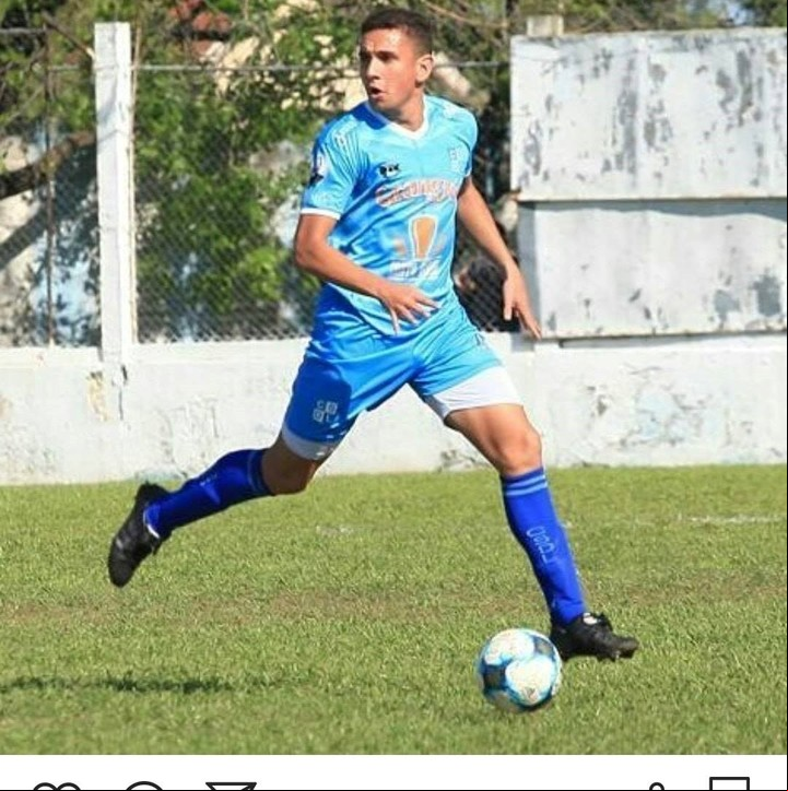 Federico Potarski durante su paso por Liniers, donde se convirtió en referente.