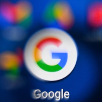 Vivir entre Google Earth y la nube