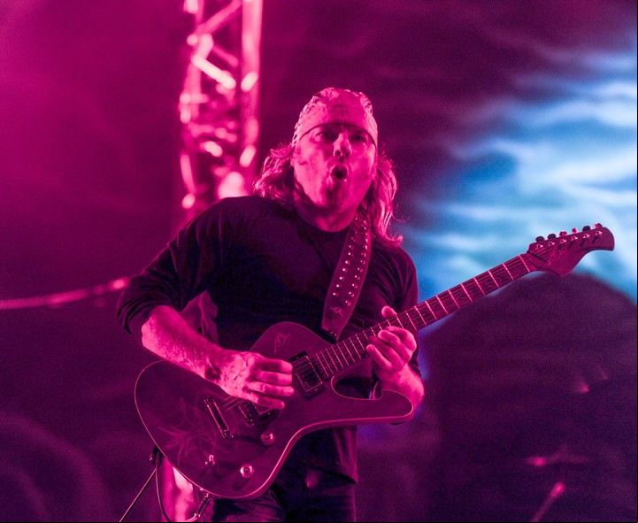 La Renga, en una presentación en el estadio de Huracán. Foto Federico López Claro