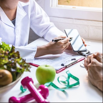 4 tipos de alimentos que aumentan el azúcar en la sangre