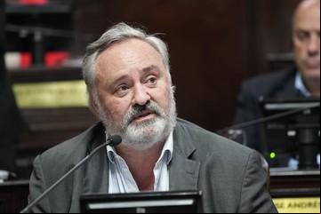 Joaquín de la Torre: "Si entregamos la política educativa al gremio docente seguiremos ceñidos a la extorsión que propone Baradel"