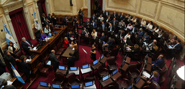 Ataque a Cristina Kirchner: con críticas a la oposición y a la Justicia, el kirchnerismo repudió el intento de magnicidio