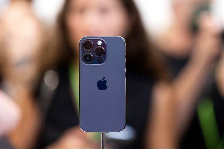 Las cámaras del iPhone 14 serían superadas por las del 15. Foto AFP
