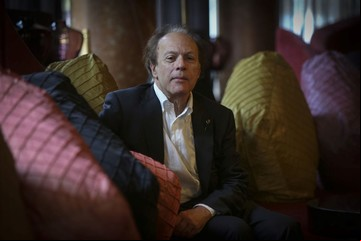 Murió Javier Marías, el chico que salió de los dominios del lobo y halló después éxitos extraordinarios
