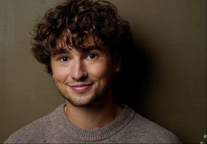 Gabriel LaBelle hace de Sammy Fabelman, el alter ego de Steven Spielberg en "The Fabelmans". Foto AP
