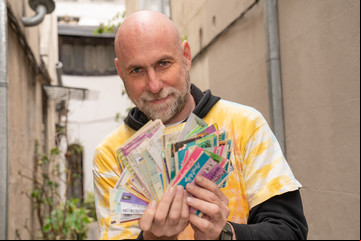 Adicto a los recitales: vio 11 veces a los Guns, 10 a U2, irá a tres Coldplay y fue a Dua Lipa sin conocerla