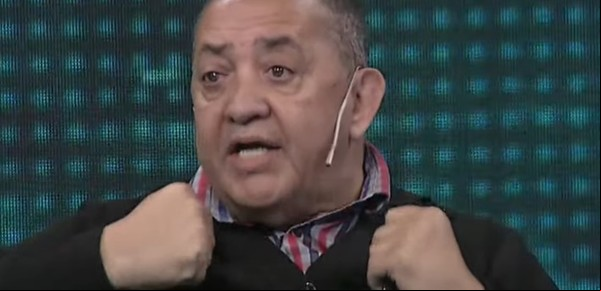 El gobierno le adjudicó una radio a Luis D'Elía