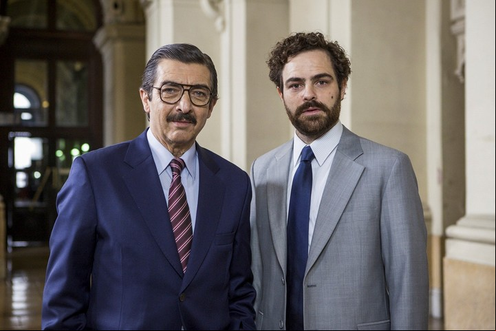 Han pasado 37 años desde el histórico juicio a las Juntas Militares de 1985 y el realizador Santiago Mitre lleva este hecho al cine, con un impecable Ricardo Darín como el fiscal Julio Strassera. EFE/ A Contracorriente Films