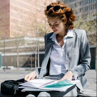 Emigrar a España: las mejores zonas para encontrar trabajo para extranjeros