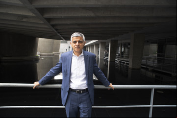 Sadiq Khan, alcalde de Londres: "Desde que soy alcalde ya tuve cuatro primeros ministros. Eso no es una democracia estable"
