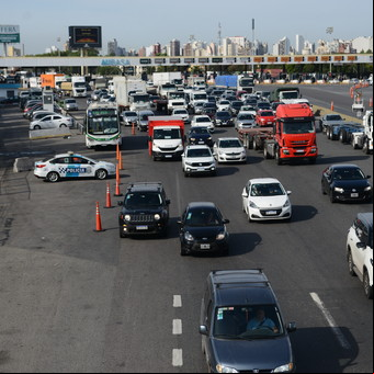 Otro fuerte aumento en la autopista a La Plata y las rutas a la Costa: la tarifa se actualizará cada tres meses