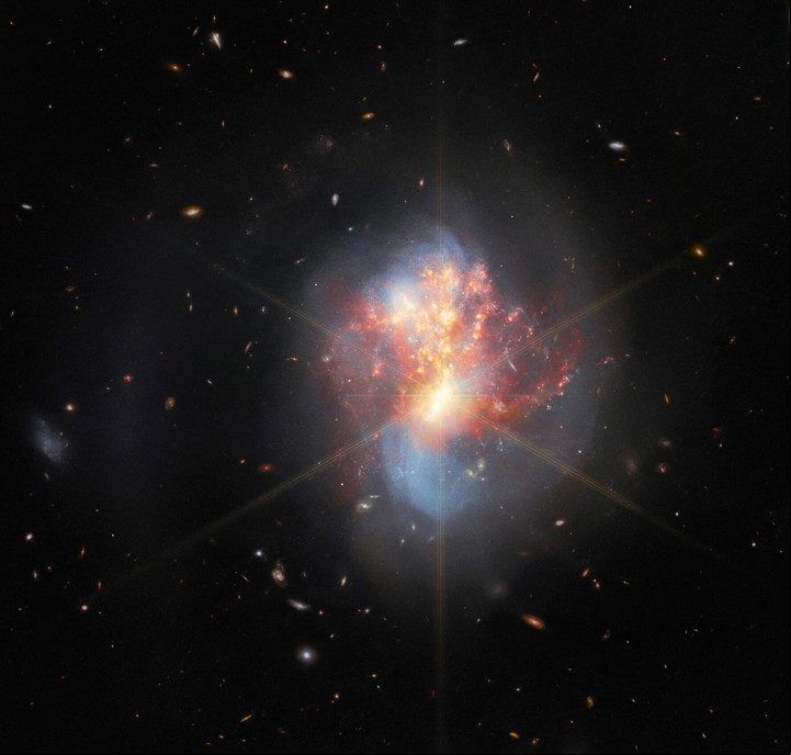 El universo tendría una forma extraña.