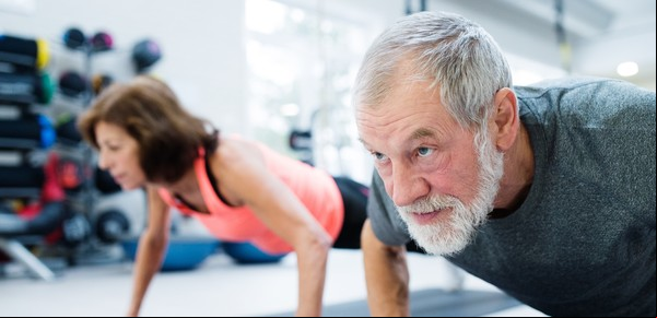 El superalimento que ayuda a prevenir la osteoporosis y reduce el dolor de huesos