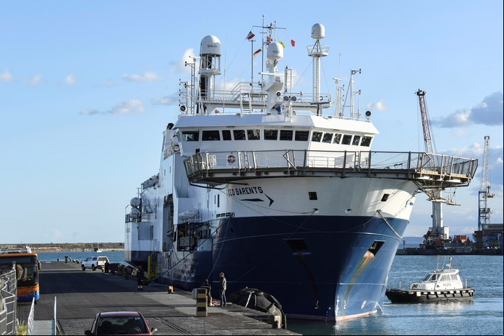 El barco humanitario Geo Barents. Foto: AP