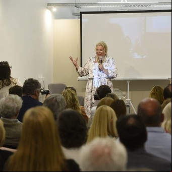 Elisa Carrió insiste en que será candidata si no hay un "acuerdo de decencia" y no descartó ir al Senado