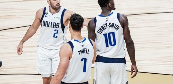 Facundo Campazzo festejó con Argentina pero luego sufrió una nueva derrota con Dallas en la NBA