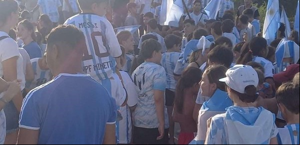 Así vivió Calchín, el pueblo de Julián Álvarez, la noche consagratoria del 9 de la Argentina