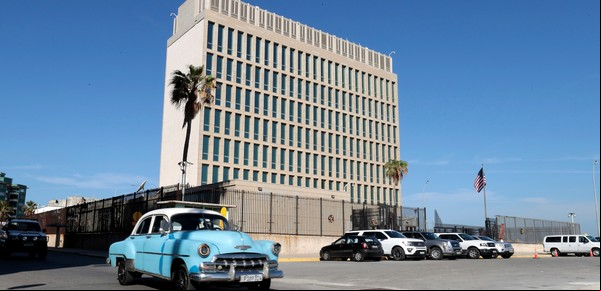 Después de cinco años, Estados Unidos reactiva su embajada en Cuba y vuelve a emitir visas de inmigrantes