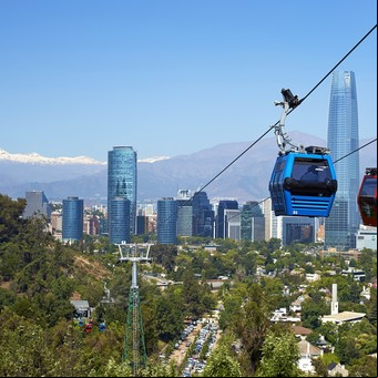 Santiago de Chile más allá de las compras: qué imperdibles disfrutar en la ciudad