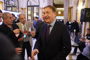 Mendoza pedirá la inconstitucionalidad de la resolución del Gobierno que le entrega tierras provinciales a los mapuches