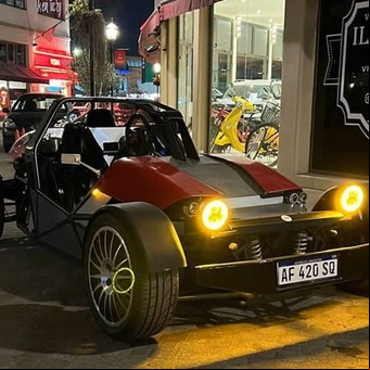 Díscolo, el nuevo deportivo nacional: fue creado por un diseñador de TC que quería tener su propio auto