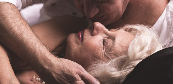 Sexo en la tercera edad: 8 cosas que me hubiera gustado saber cuando era joven
