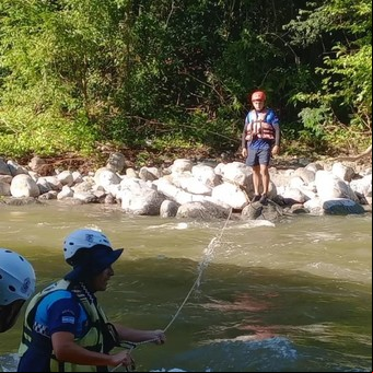Intentó sacarse una selfie en la orilla de un río en Tucumán, se cayó y se ahogó