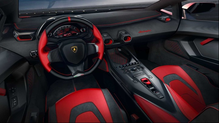 Lamborghini Invencible.
