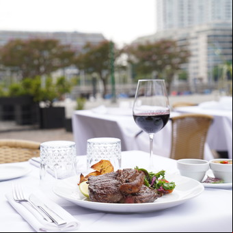 Puerto Madero: los nuevos restaurantes y bares de un polo gastronómico clásico