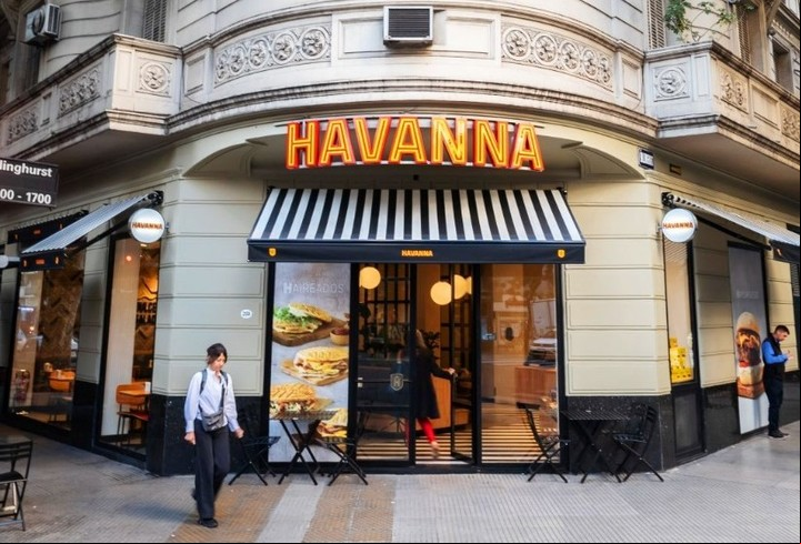 Famosa por sus alfajores, Havanna tiene ahora cafés en rincones clave de cada ciudad.