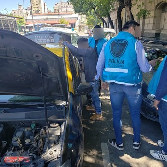 Un hombre fue detenido en Balvanera acusado de abusar de la hija de su pareja durante dos años