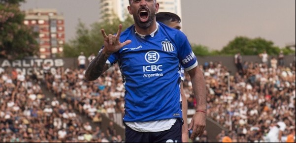 Talleres tuvo un Michael Santos implacable, le ganó a Platense en Vicente López y también es puntero