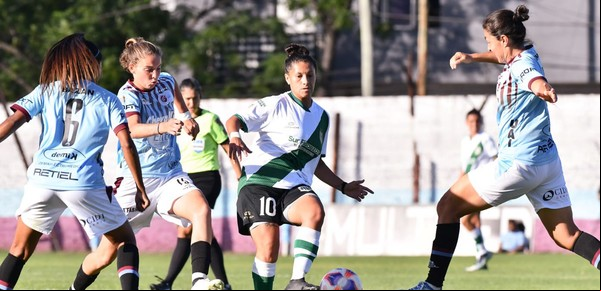 Video: el increíble gol olímpico de la jugadora estrella del ascenso de Banfield