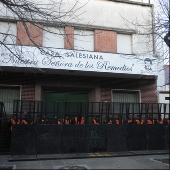 Abusó de 12 chicos y está en su casa: las dudas por la prisión domiciliaria a un docente condenado
