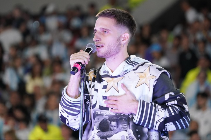 Wos cantando en el estadio de River en marzo de este año, en el partido amistoso de la Selección Argentina Fútbol vs Panamá. Foto: Juano Tesone.