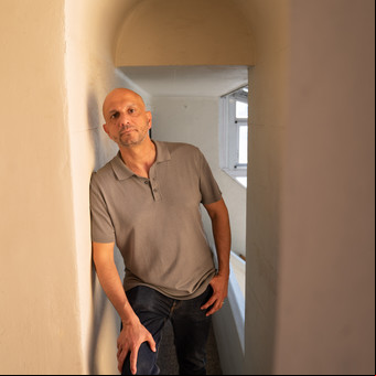 Jorge Carrión: "Aún somos mejores que los algoritmos"