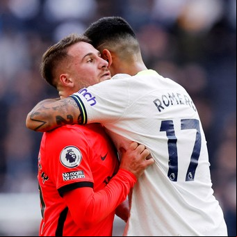Premier League: Cuti Romero le ganó el duelo a Mac Allister y el Dibu Martínez sumó otra valla invicta