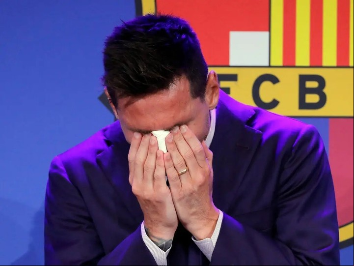 Lionel Messi en 2021, el día que dejó el Barcelona. Foto Andreu Dalmau/EPA, via Shutterstock