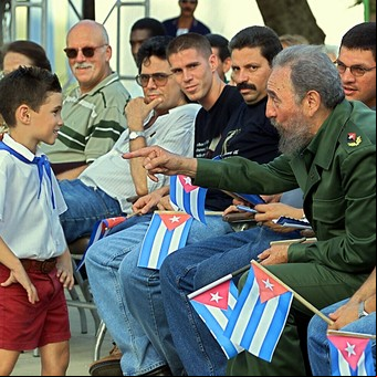 Cuba reelige a Miguel Díaz-Canel como presidente y el "balserito" Elián González será diputado