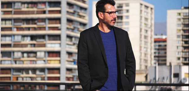 Alberto Fuguet: Santiago, capital de caos, submundos y trap