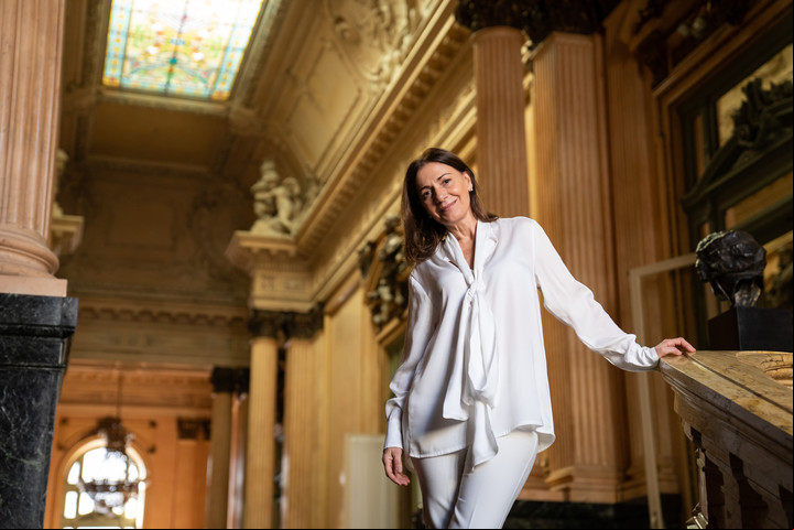 La cantante Verónica Cangemi en el Teatro Colón.
Foto: Juano Tesone.