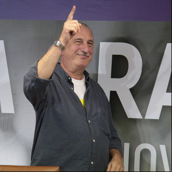 Nueva encuesta y ranking: un gobernador cayó seis puestos y Axel Kicillof, otra vez último