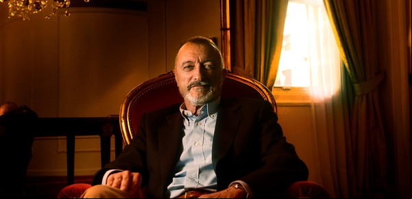 Arturo Pérez-Reverte: "Ahora se asocia la palabra revolución con ajuste de cuentas"